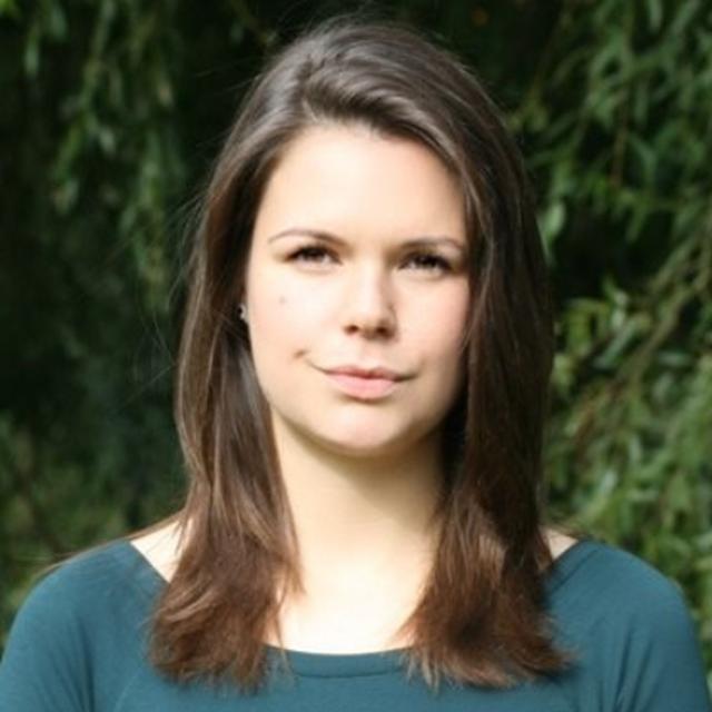 Pasfoto Linda de Vreede